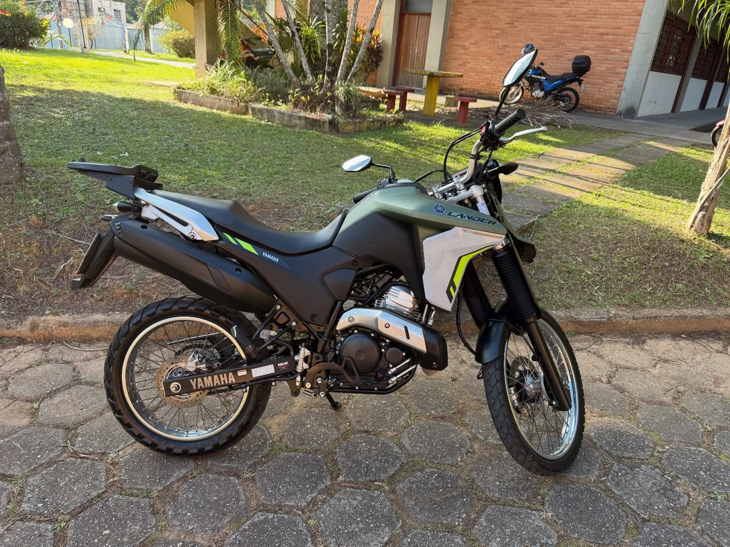 YAMAHA XTZ 250 LANDER