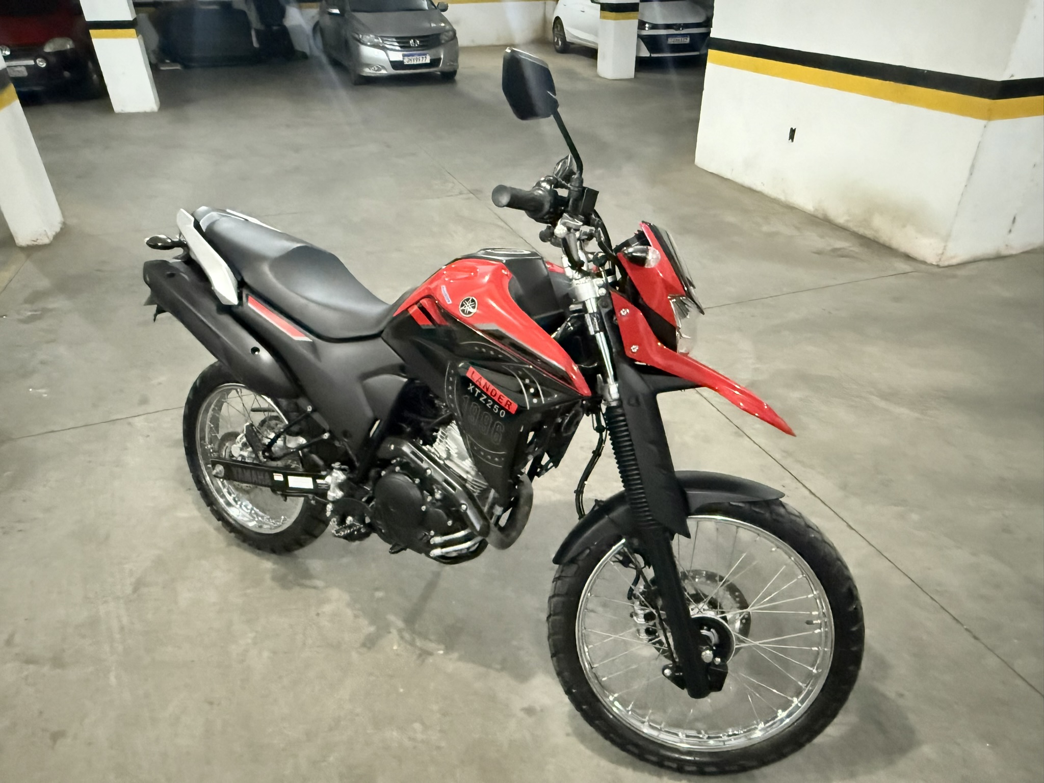 YAMAHA XTZ 250 LANDER