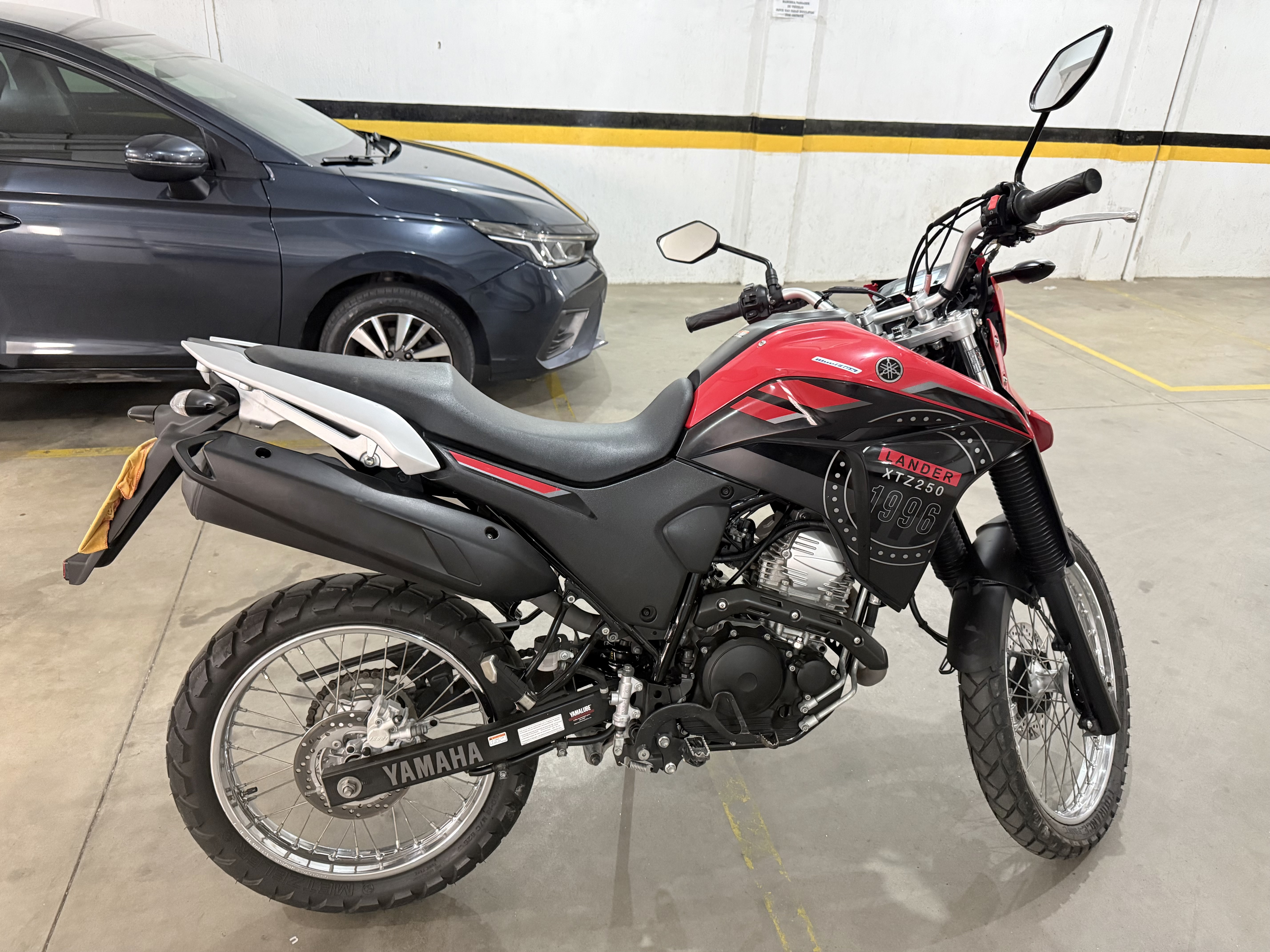 YAMAHA XTZ 250 LANDER